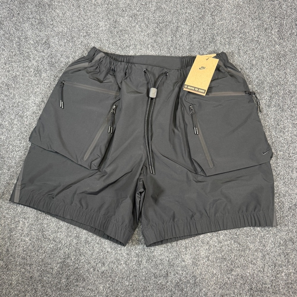Nike Tech Super Lightweight Cargo Shorts Black Men's Size Small HJ2946-010 NWT